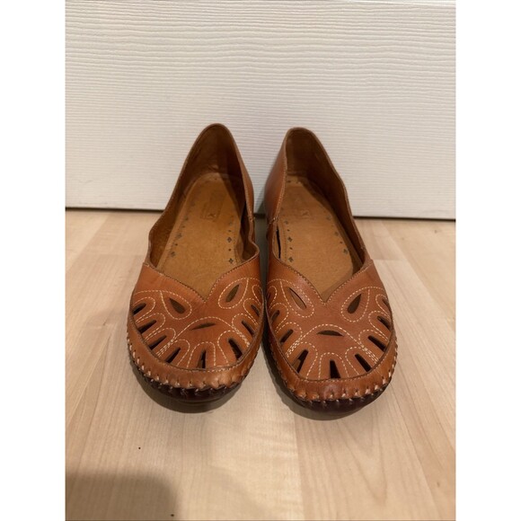 Pikolinos Brown Leather Cut Out Floral Pump Heel Shoes Women’s Sz 41EU/10.5M US - Picture 2 of 9